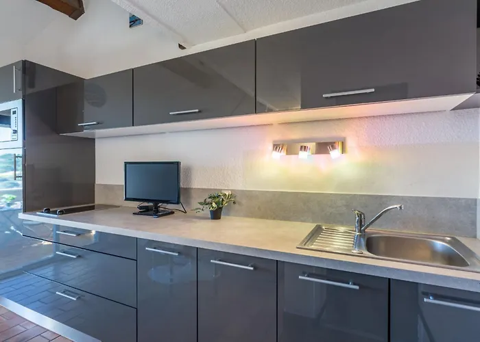 Apartment Les Bastides De Guerrevieille-9 By Interhome *